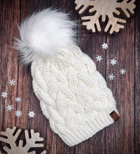 Load image into Gallery viewer, Braided Cable Beanie