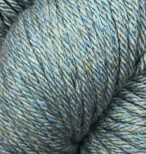 Load image into Gallery viewer, Braided Cable Beanie