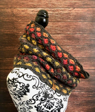 Load image into Gallery viewer, Waterton Cowl