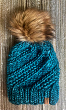 Load image into Gallery viewer, Sidewinder Toque